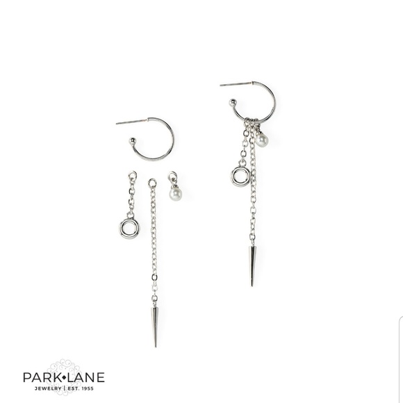 Park Lane Jewelry - 🤩 Make Me An Offer 🤩 Levi Earring